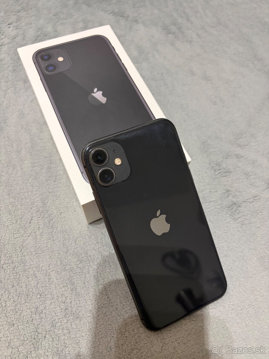 iPhone 11 64GB - 2