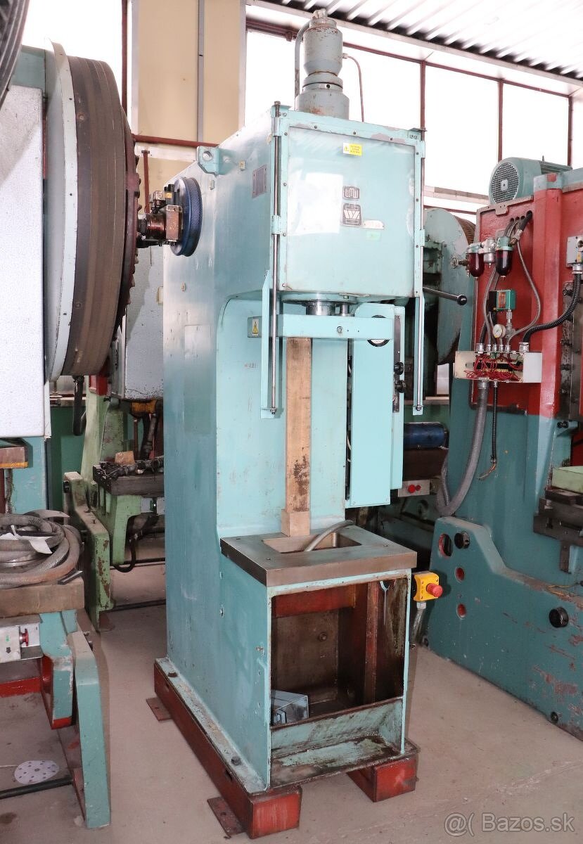 lis hydraulický PYE 10 S/1 - 2