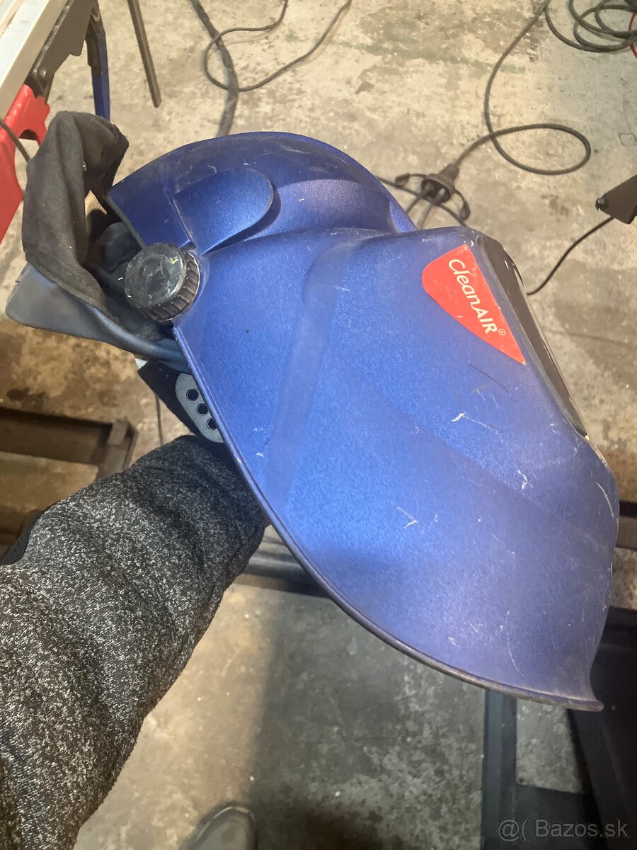 Zvaracia maska s filtroventilaciou - 2