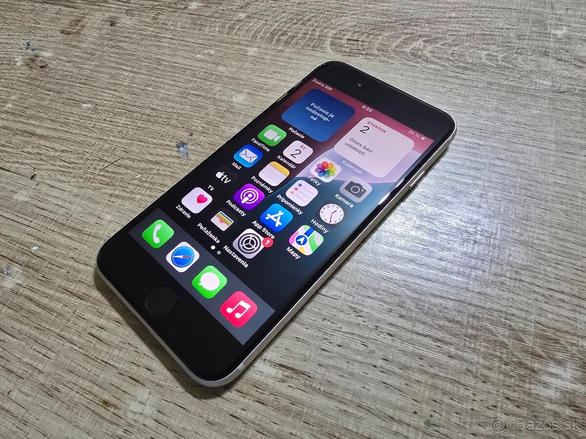 Iphone SE 2020 128gb v super stave bateria ma 94 percentne z - 2