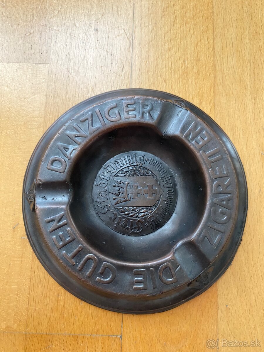 Svetová vojna vojenský popolník Danzinger Zigaretten - 2