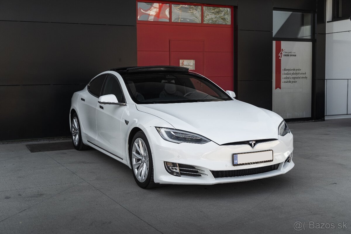 Tesla Model S 75D 476koní - 2
