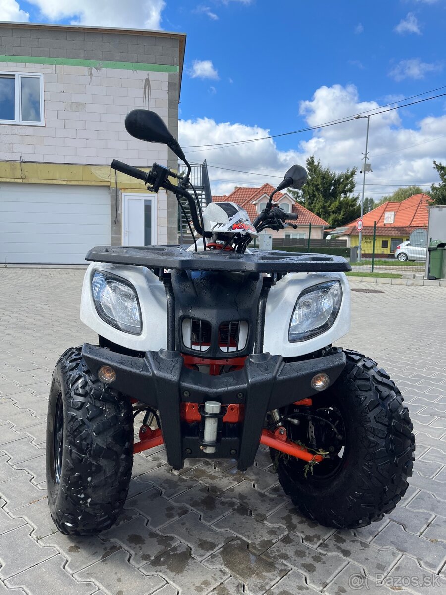 Kayo au200 štvorkolka