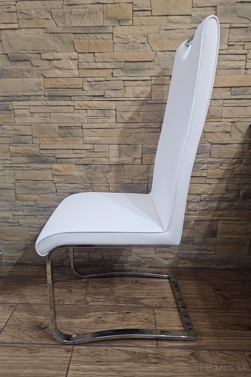 Jedalenske stoličky - 2