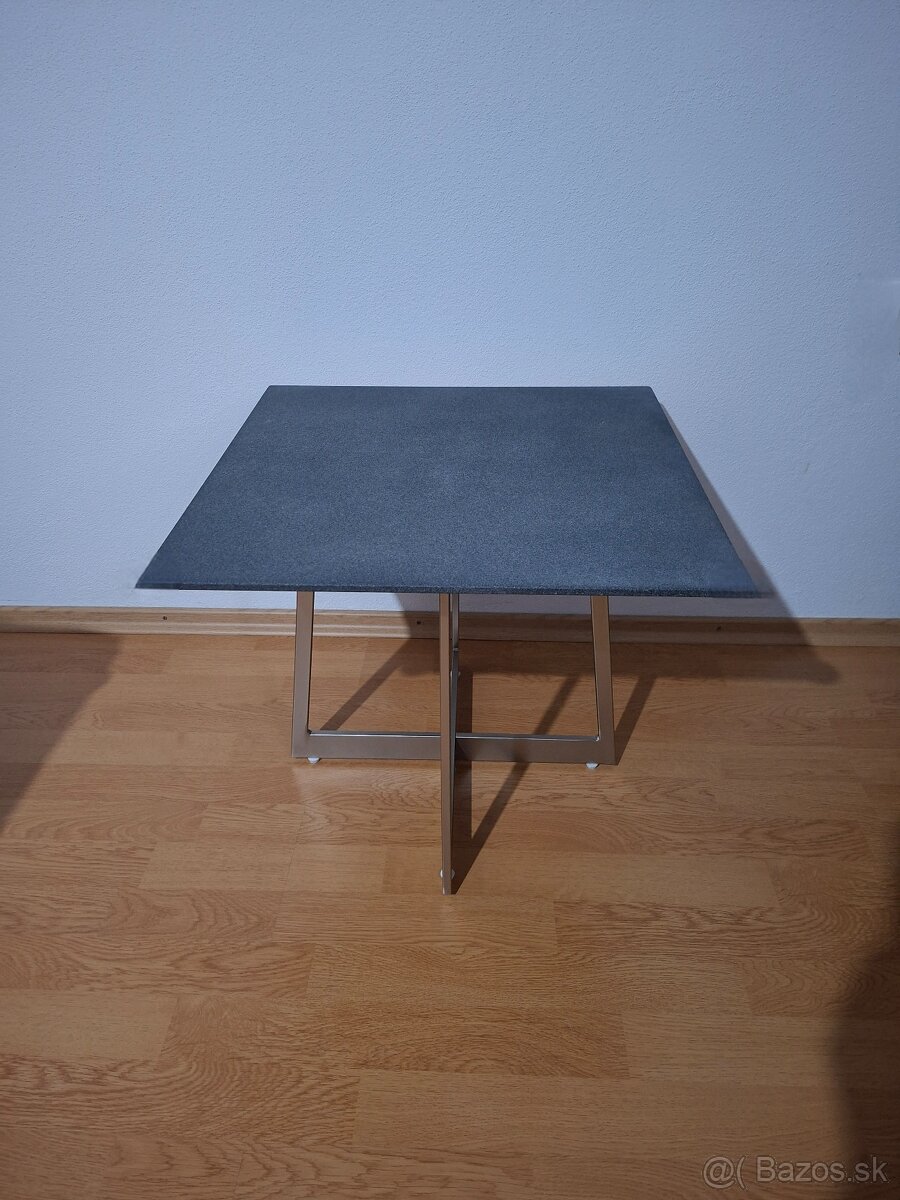 Predám príručny, kávový stolík - 2