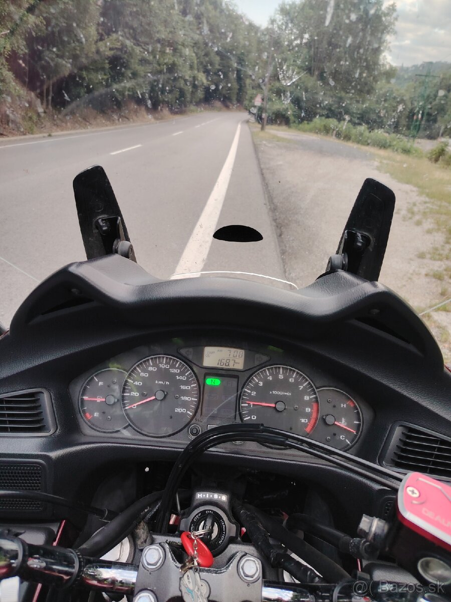 Honda NT 700 2009 - 2