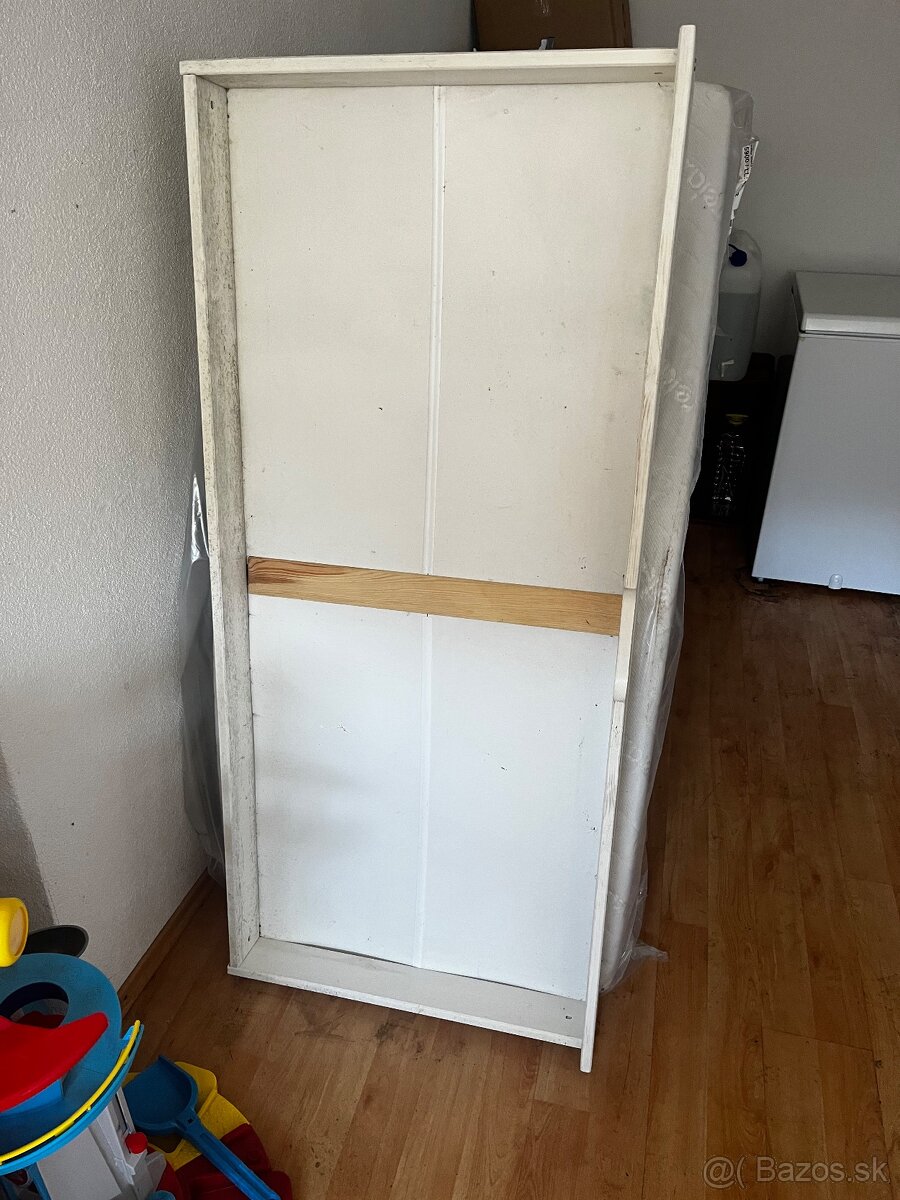 Predám detskú posteľ aj matracom - 2