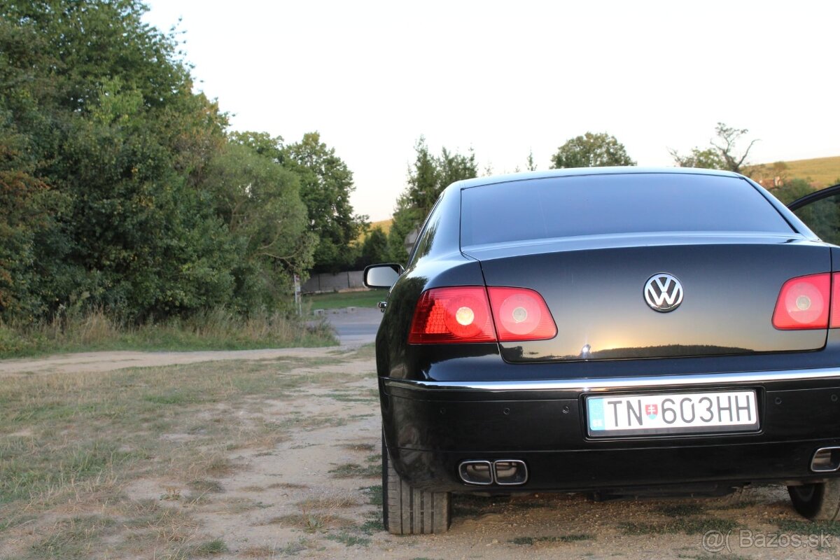 Volkswagen Phaeton v10 5.0 - 2