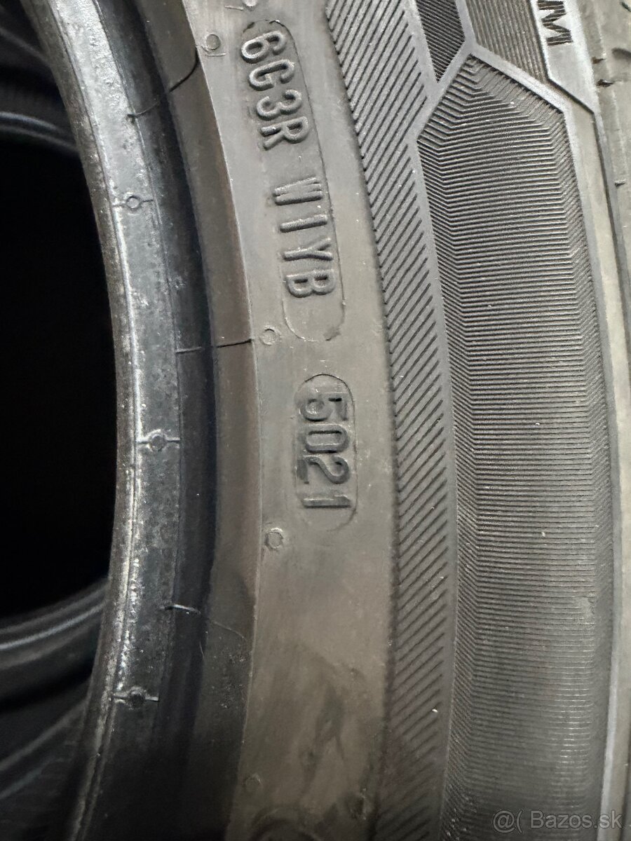 Predám letné pneu Barum 215/55R17 94W - 2