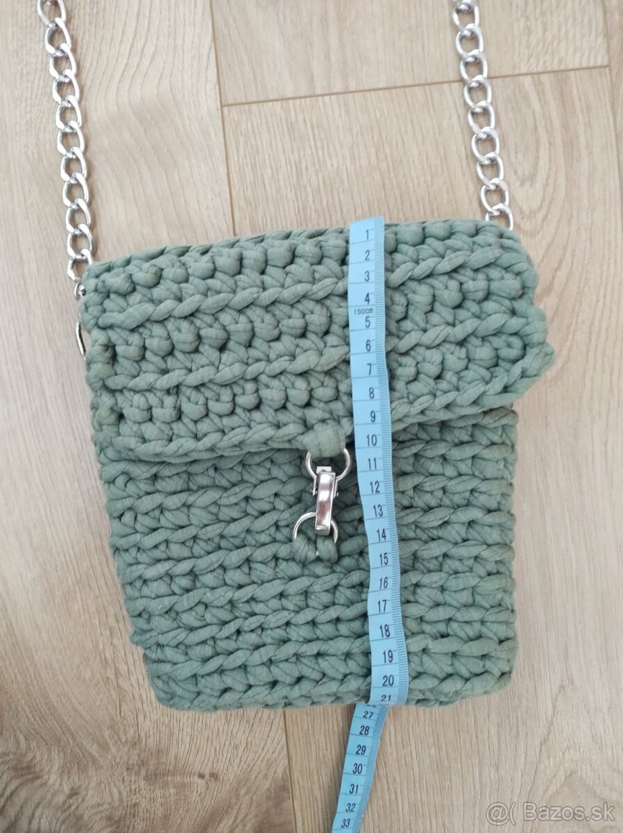 Malá háčkovaná hand mede kabelka - 2