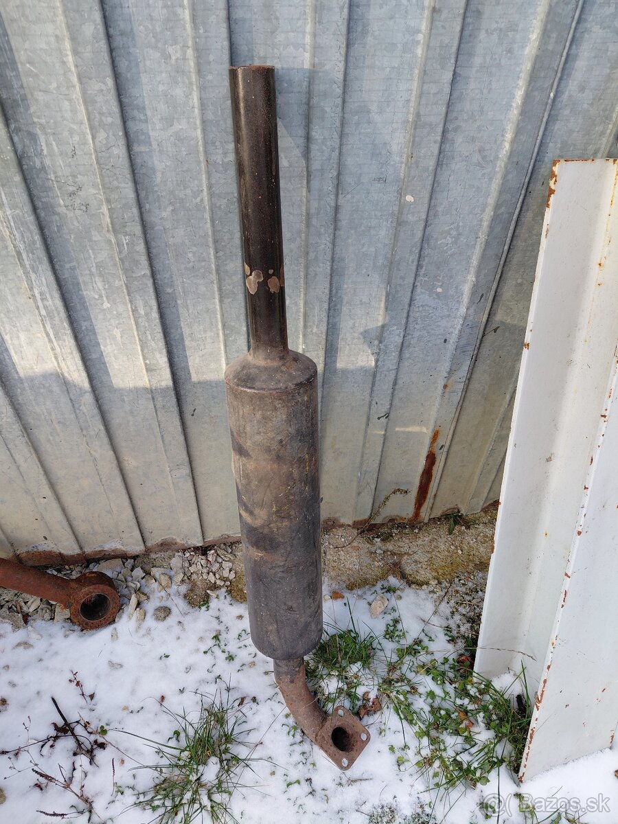 Výfuk na traktor - 2