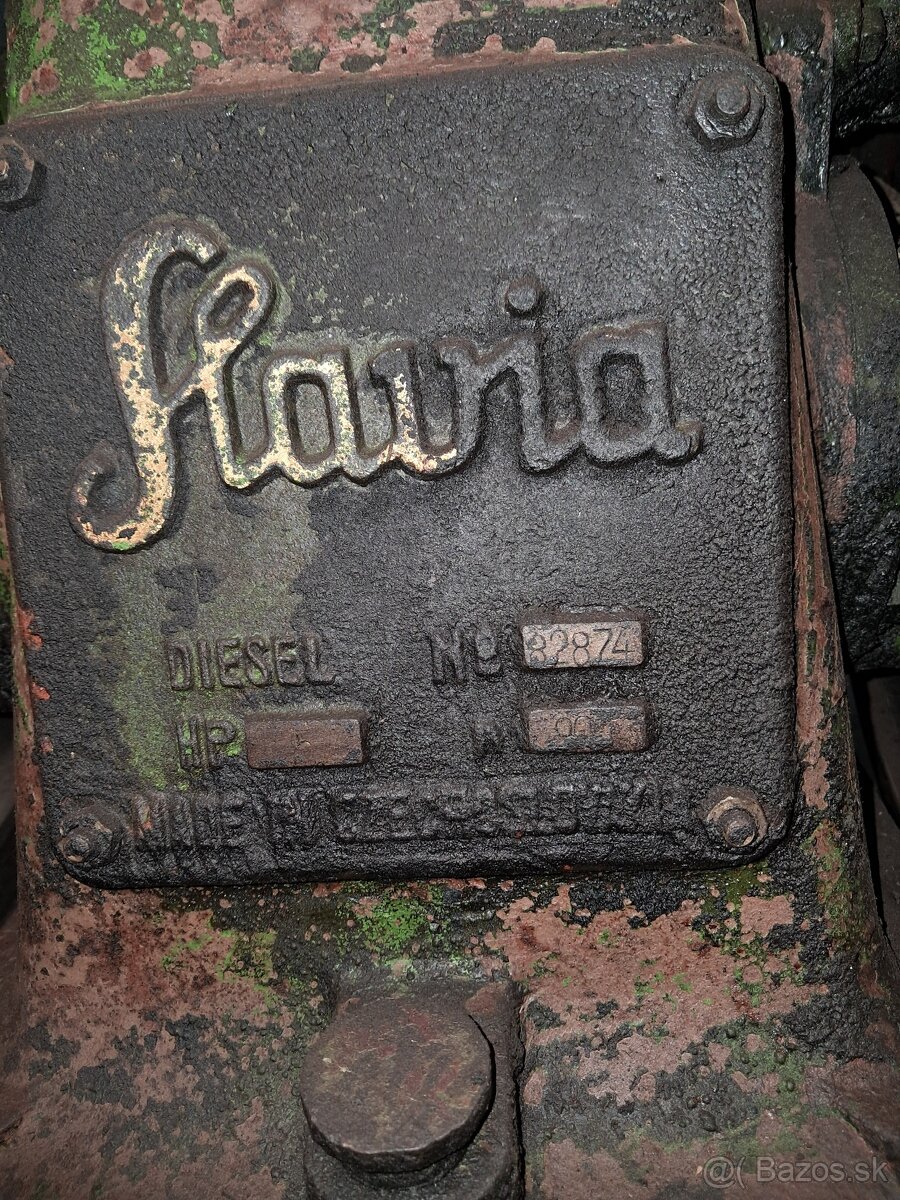 Stabilný motor Slavia - 2