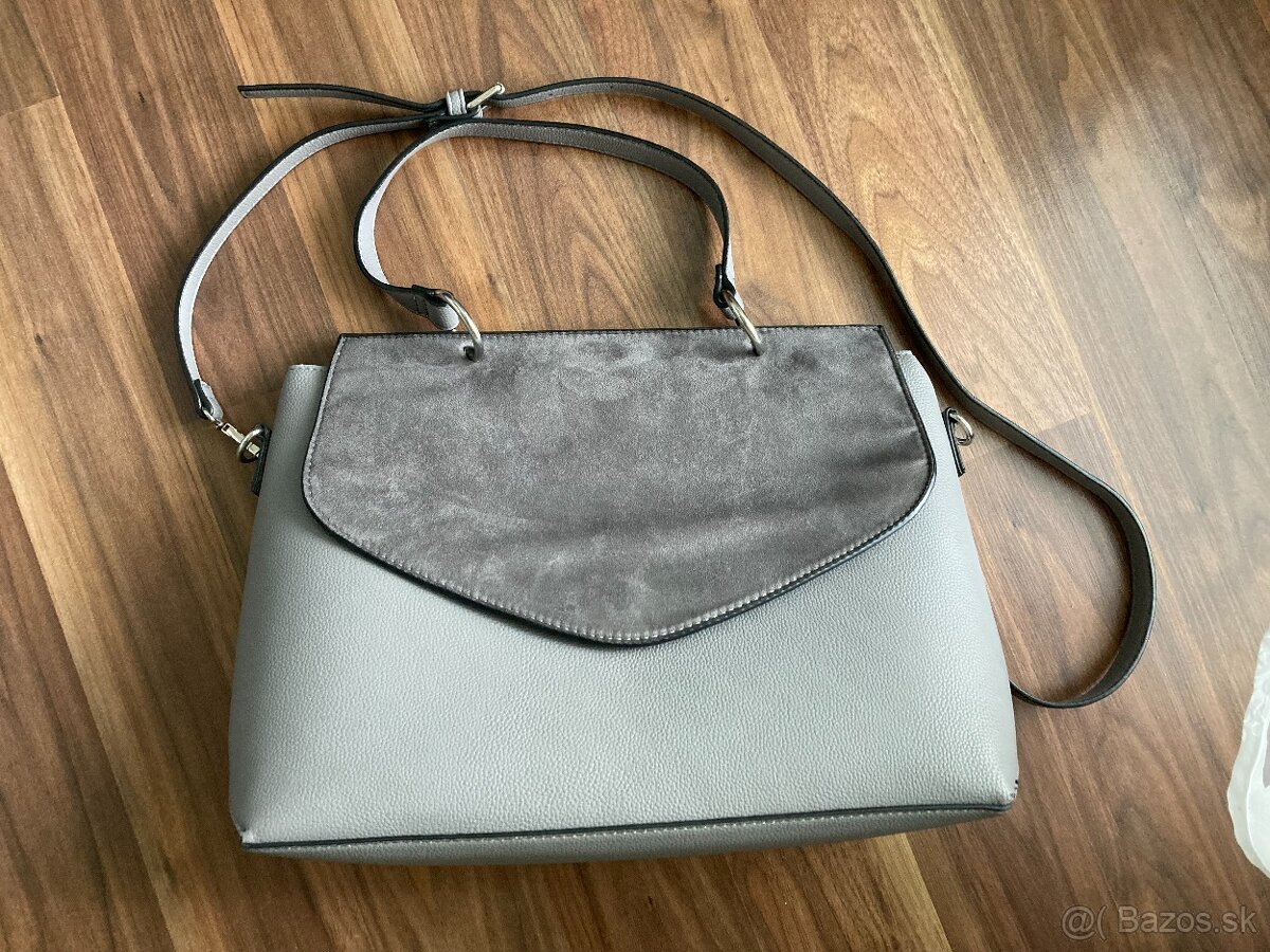 Šedá kabelka - 2