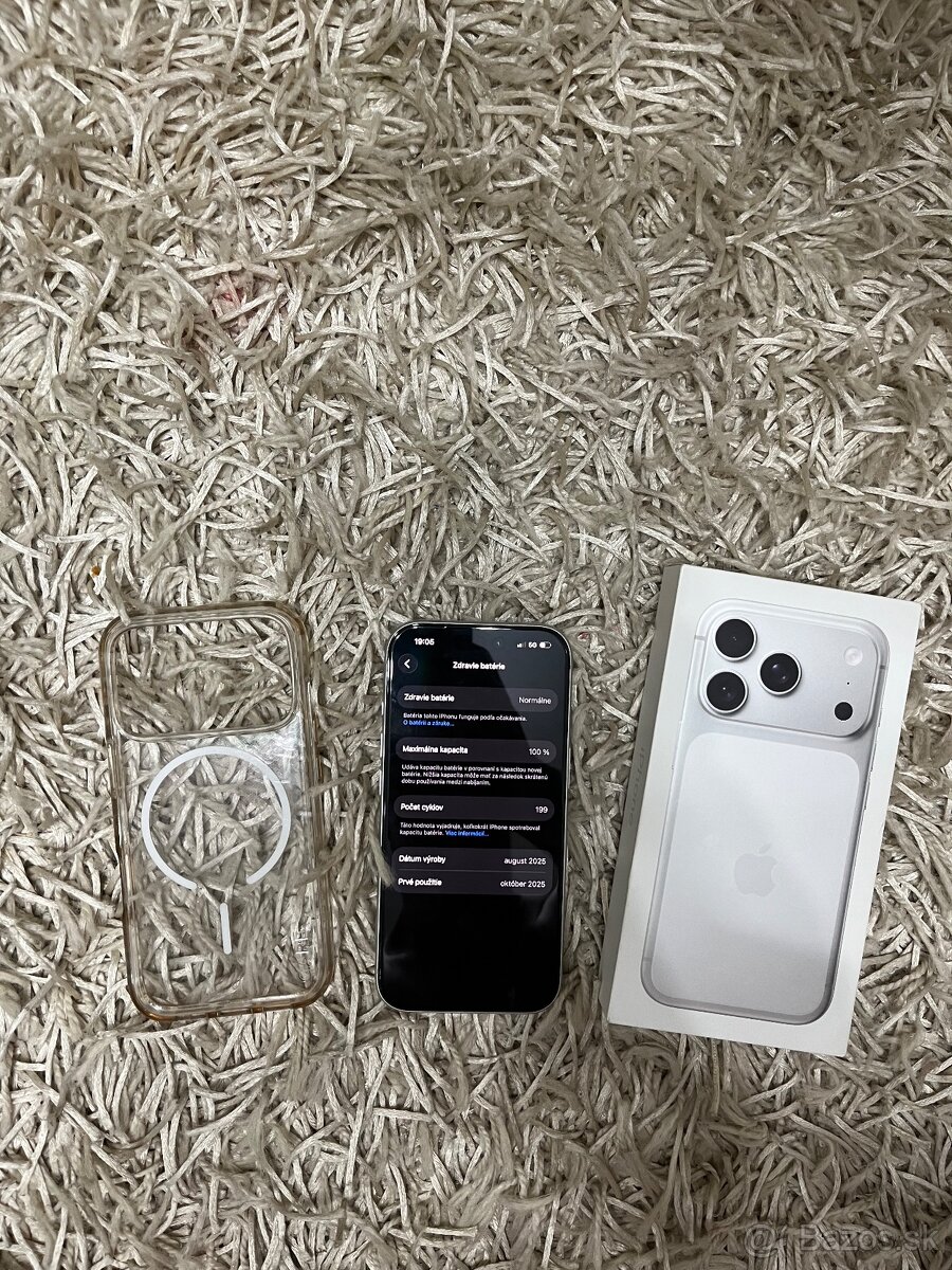 Apple iPhone 17 Pro 256Gb Silver - 2