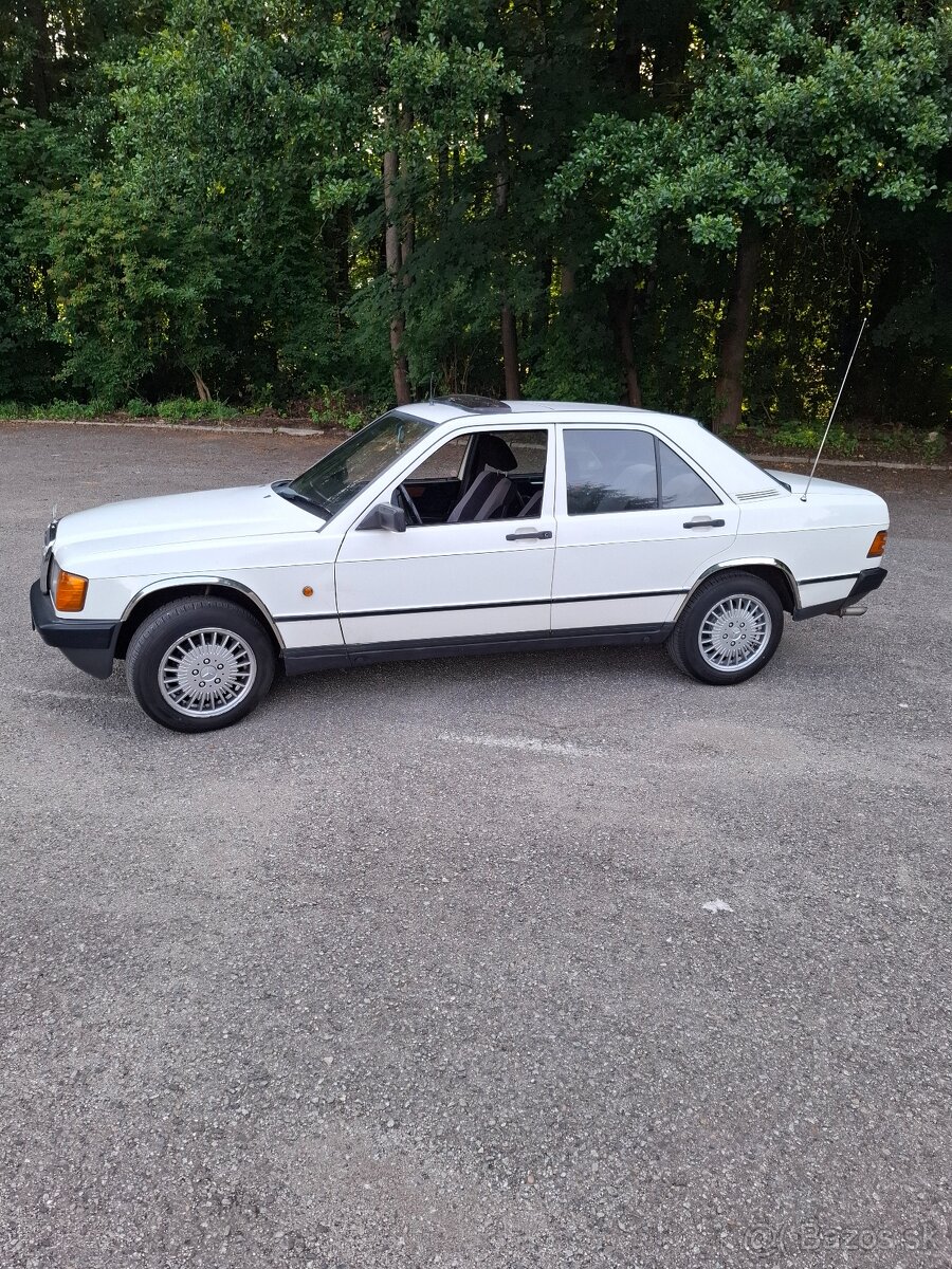 Mercedes w201 190d 53kw - 2