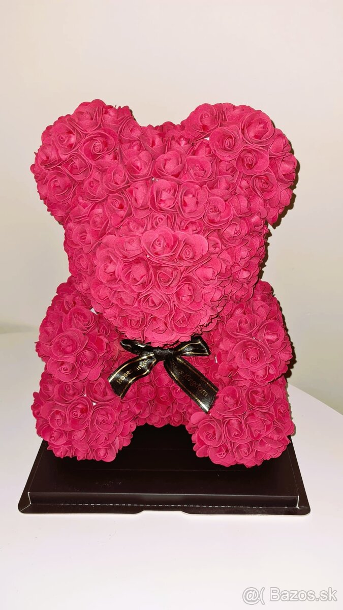 Medvedík z ruží od Roses Kingdom - 2