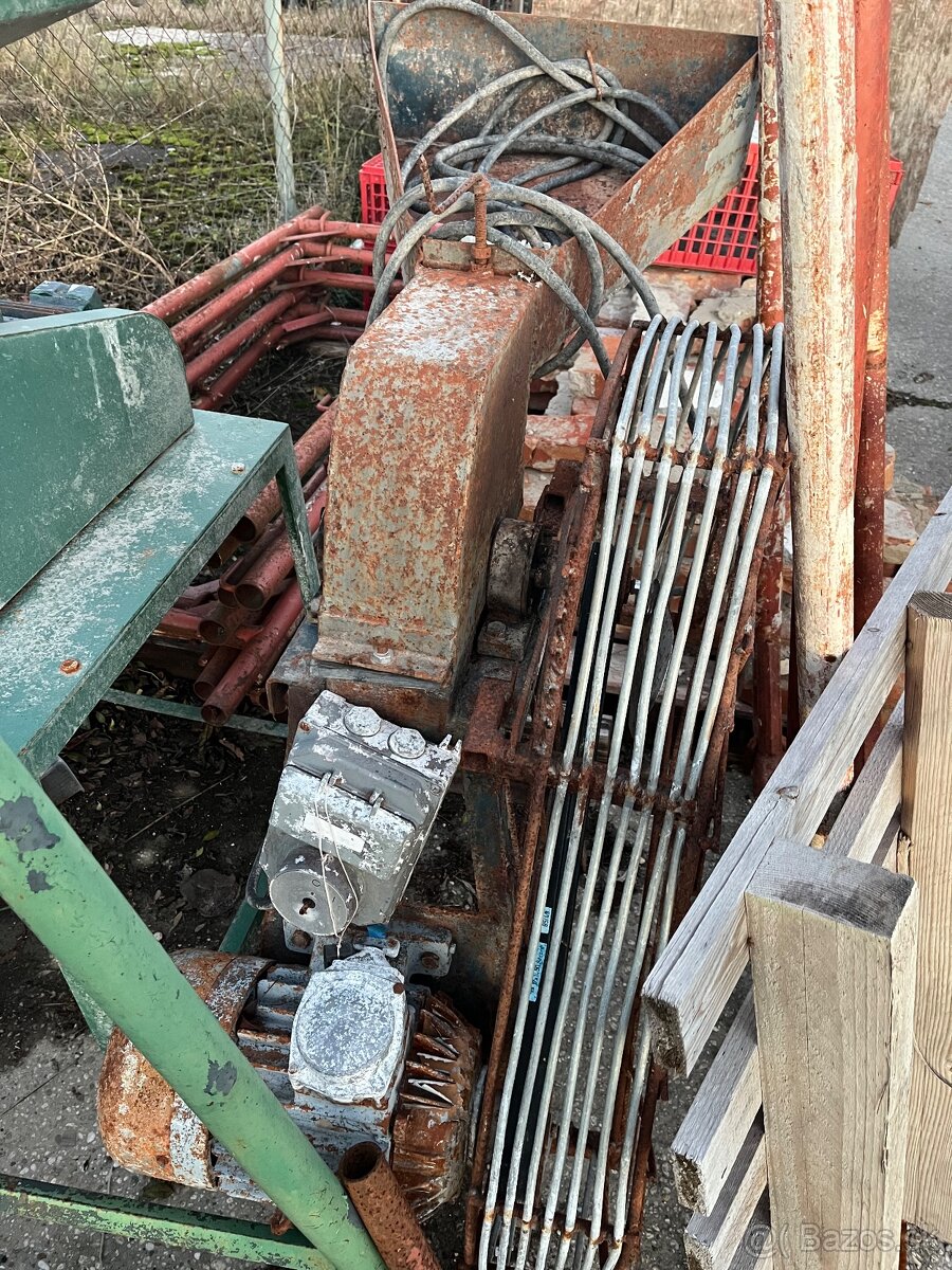 Predám šrotovník na obilie - 2