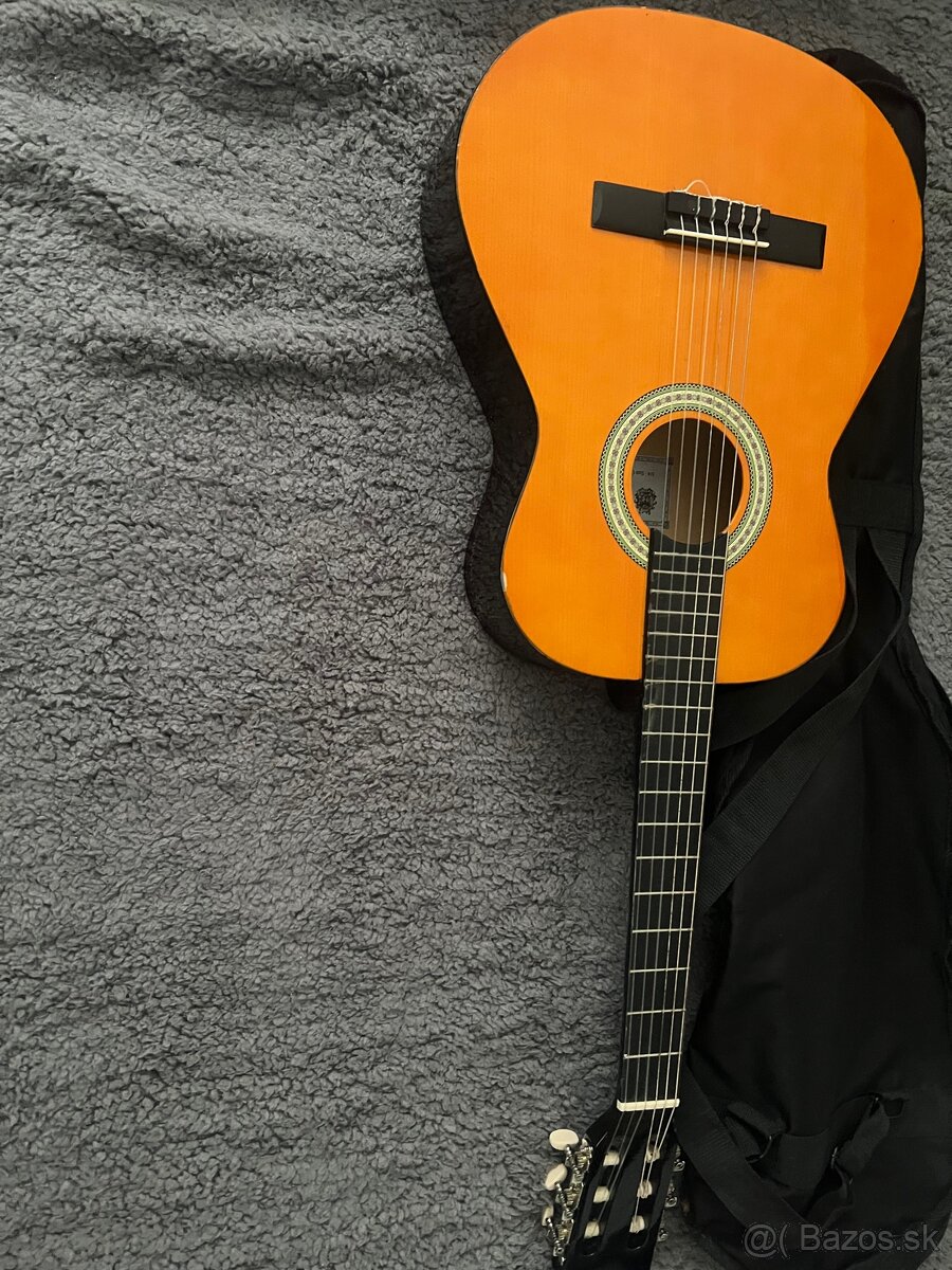Detska gitara s puzdrom - 2