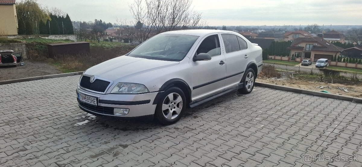 ŠKODA OCTAVIA - 2