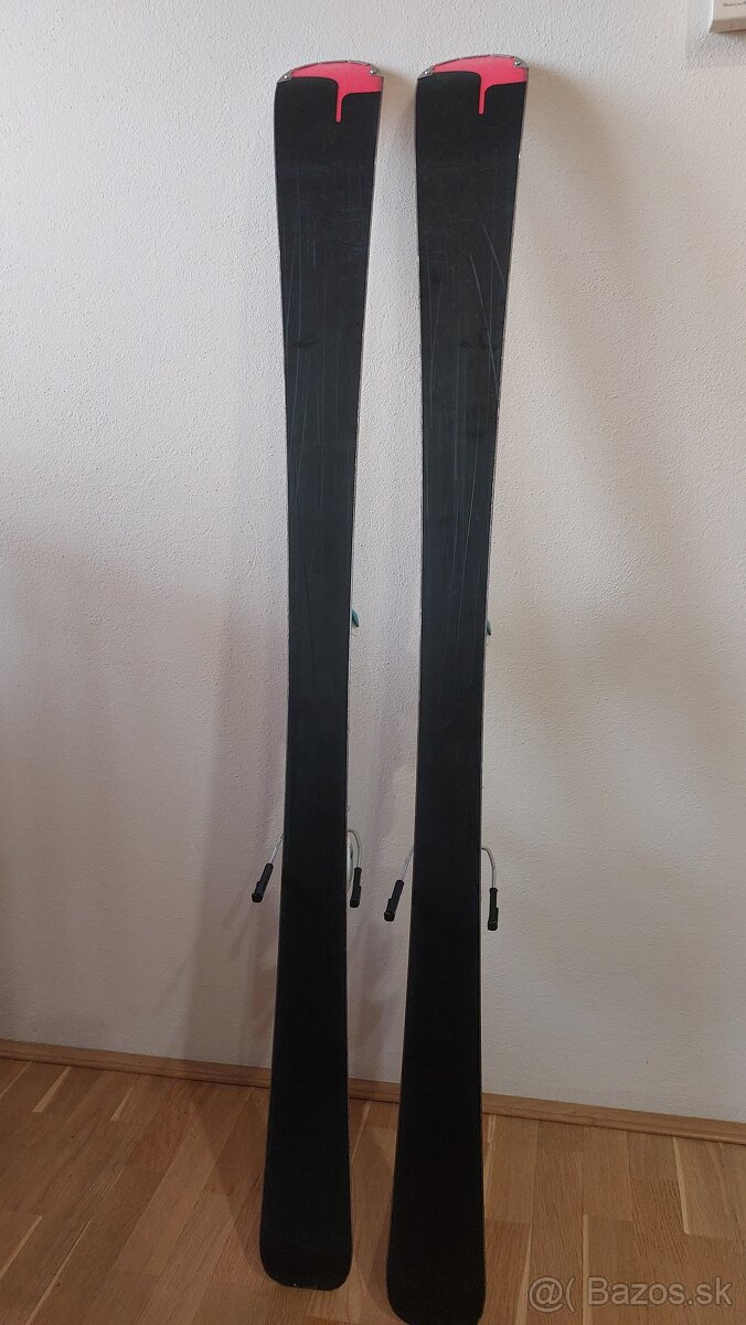 Lyže a lyžiarky - 2