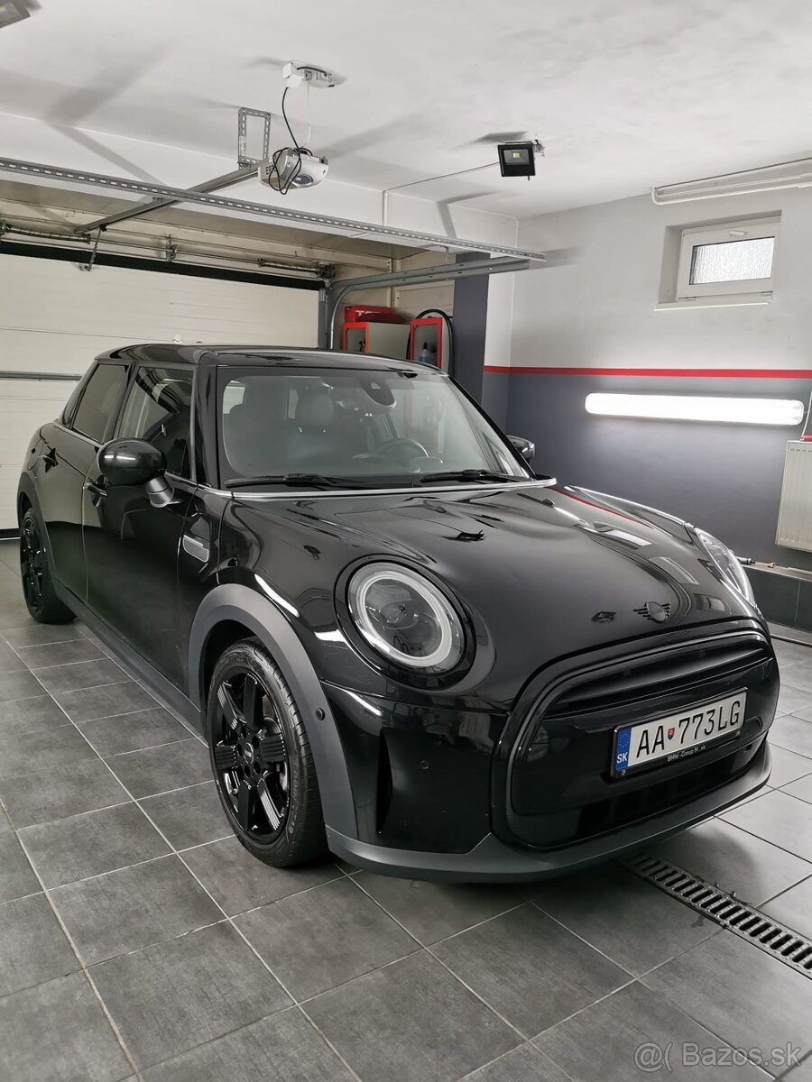 MINI ONE - 2