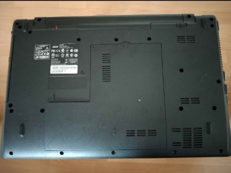 Acer Aspire 7739 – na náhradné diely - 2