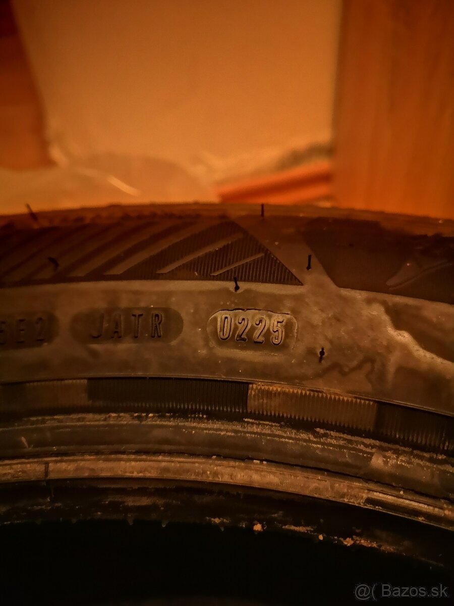 Letné pneumatiky Continental 215/55 R18 99V - 2