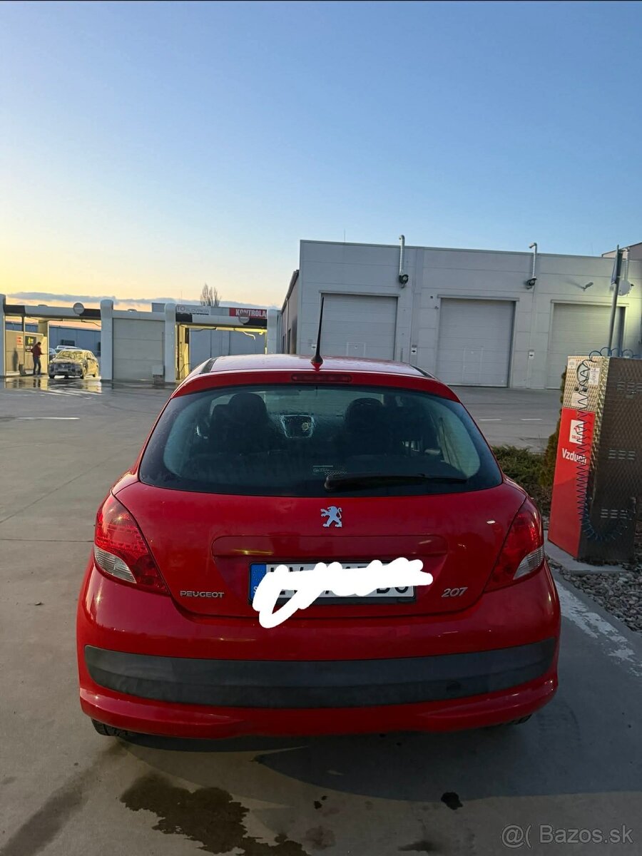 Peugeot 207 - 2