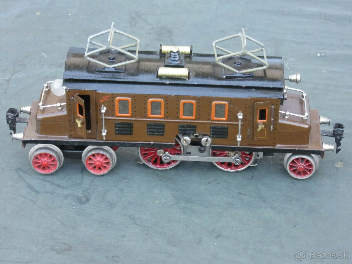 Rušeň Märklin E CS 66 13020 - hnedá - rozchod 0 - 2