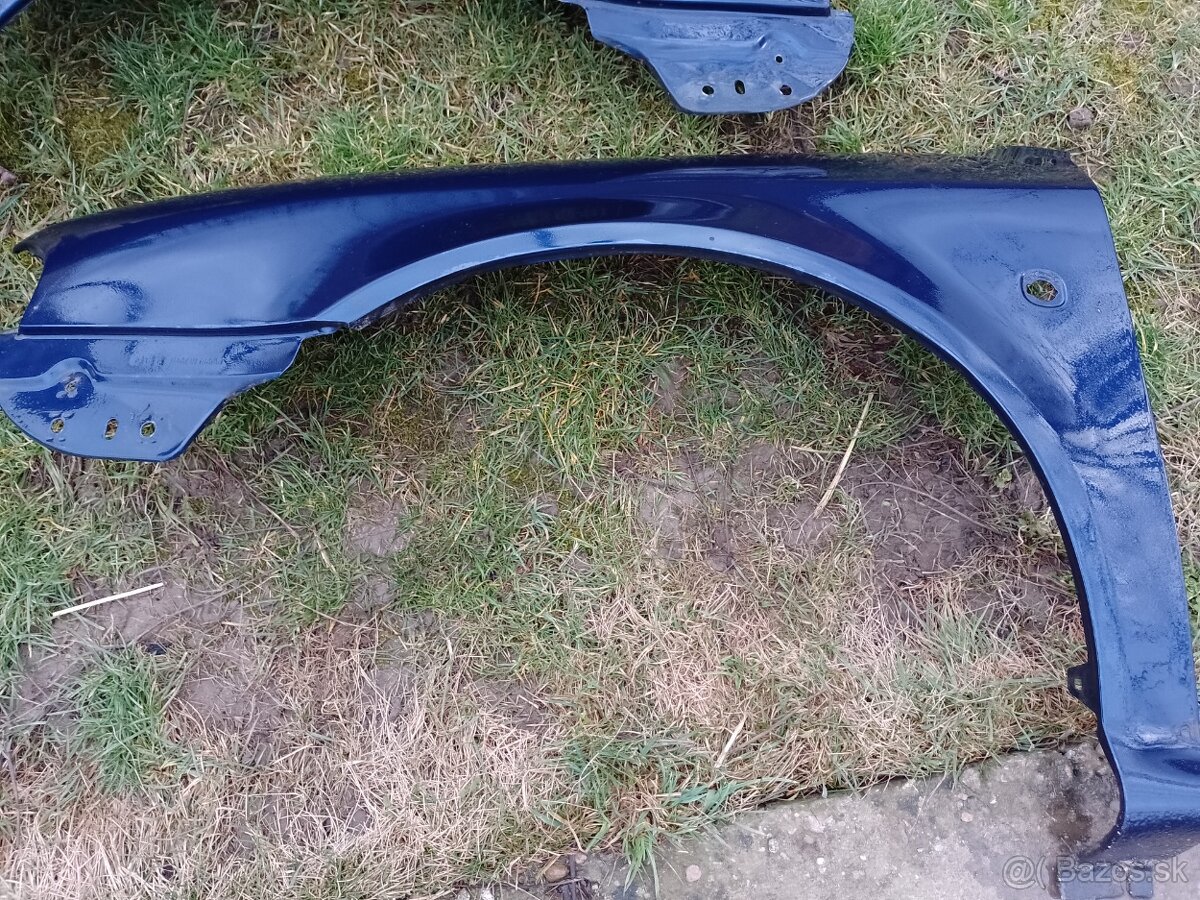 Predám predné blatníky na škoda Octavia 1 - 2