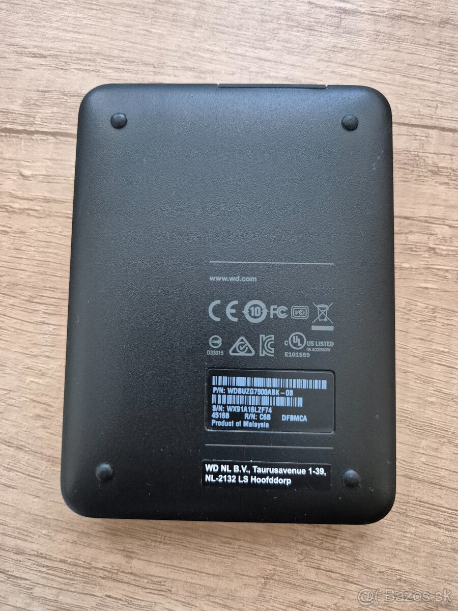 WD Externý disk ELEMENTS Portable 2,5" 750GB čierny - 2