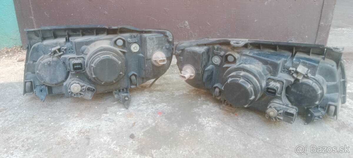 Hyundai Matrix predné svetlá - 2