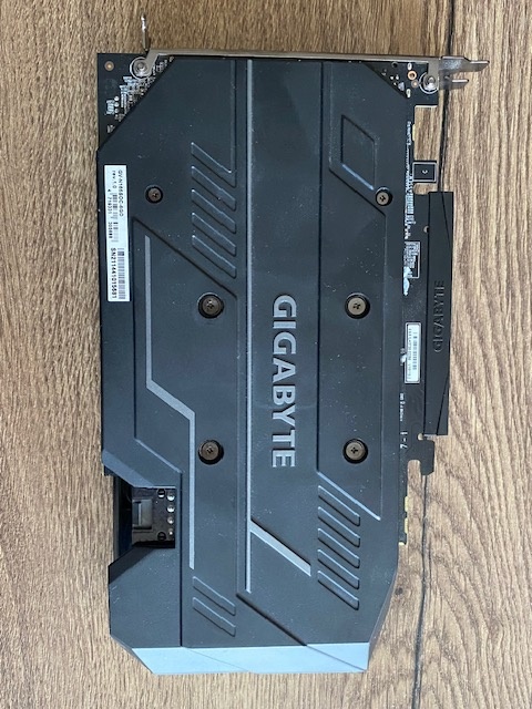 Predám Gigabyte GeForce GTX 1660 6GB - 2