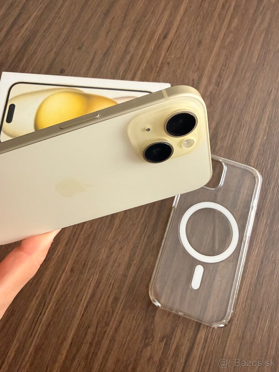 iPhone 15 256G 88% baterka - 2