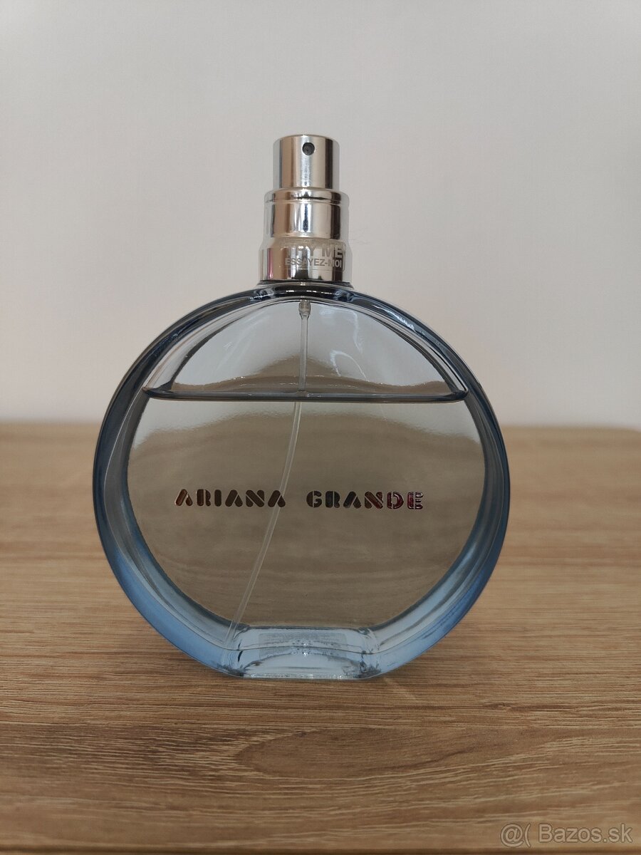 Ariana Grande Cloud - 2