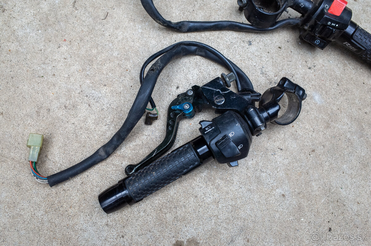 Honda CBR600 F4i (2001–2006) – Pravá a ľavá rukoväť - 2