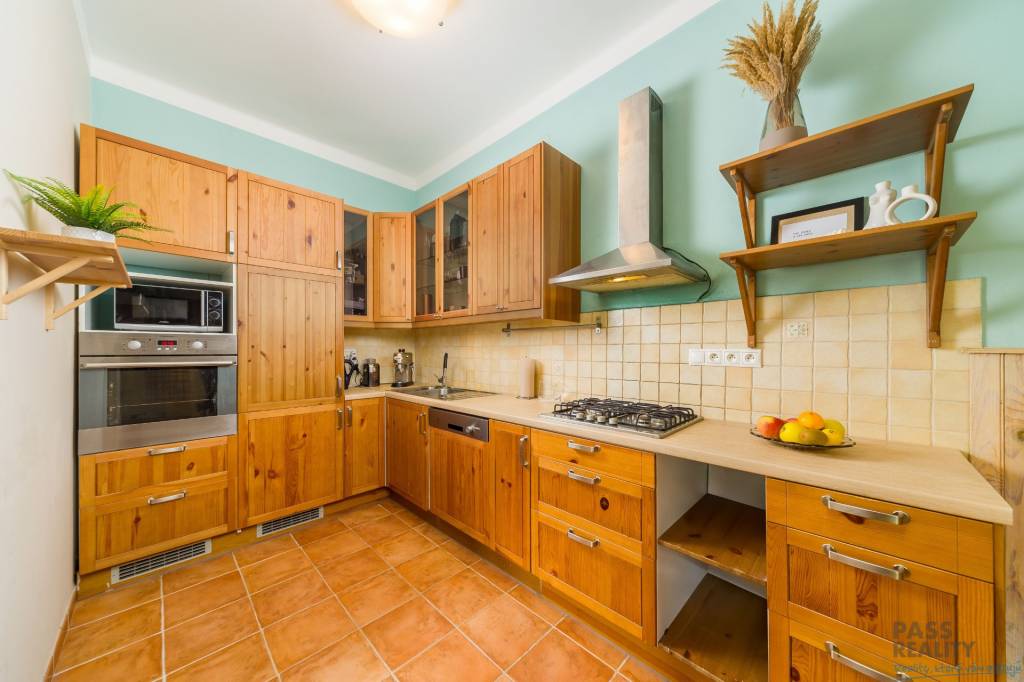 NOVÁ CENA zariadený, tehlový 3 izb. byt, balkón, Nivy-Rastis - 2