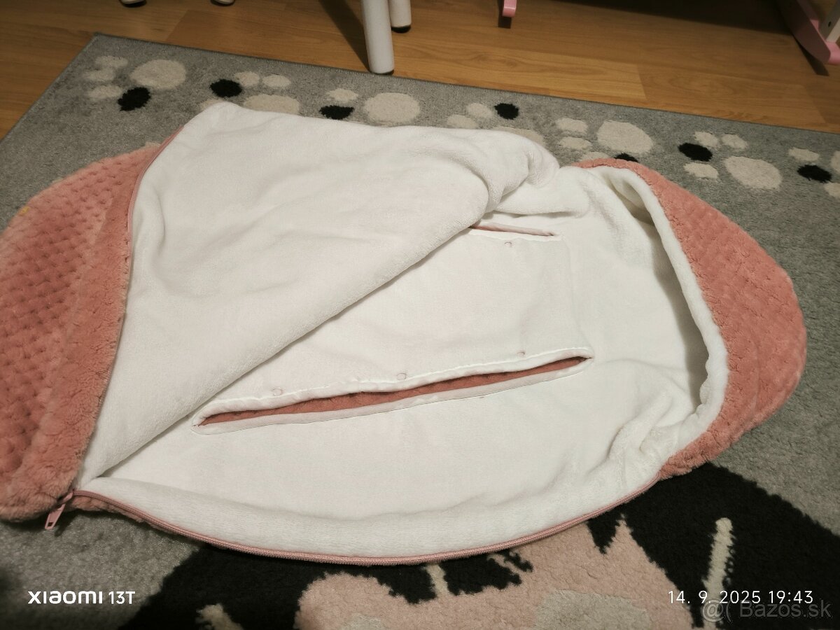 Fusak do autosedačky - 2