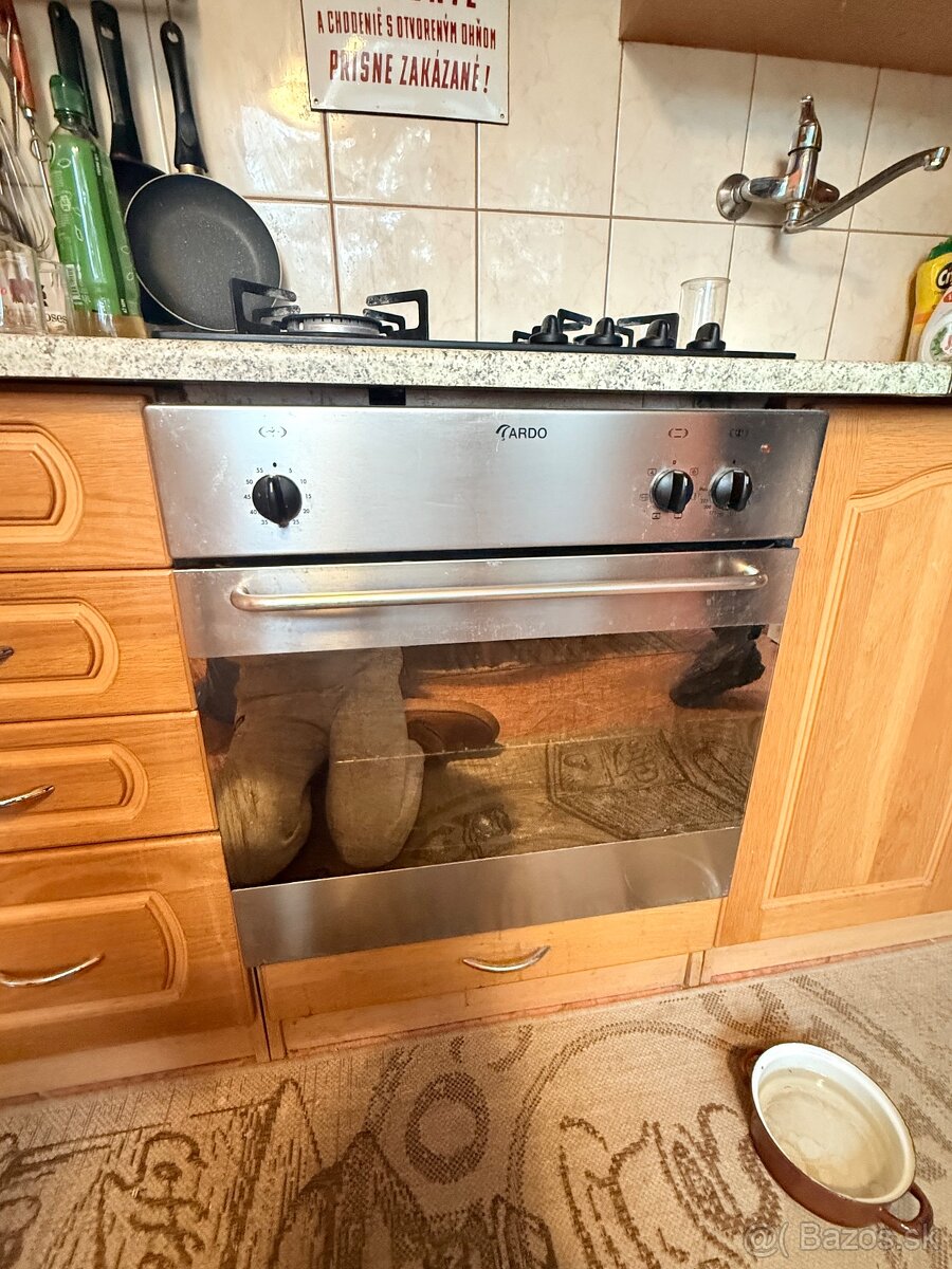 Plynová platňa a elektrickä rúra - 2