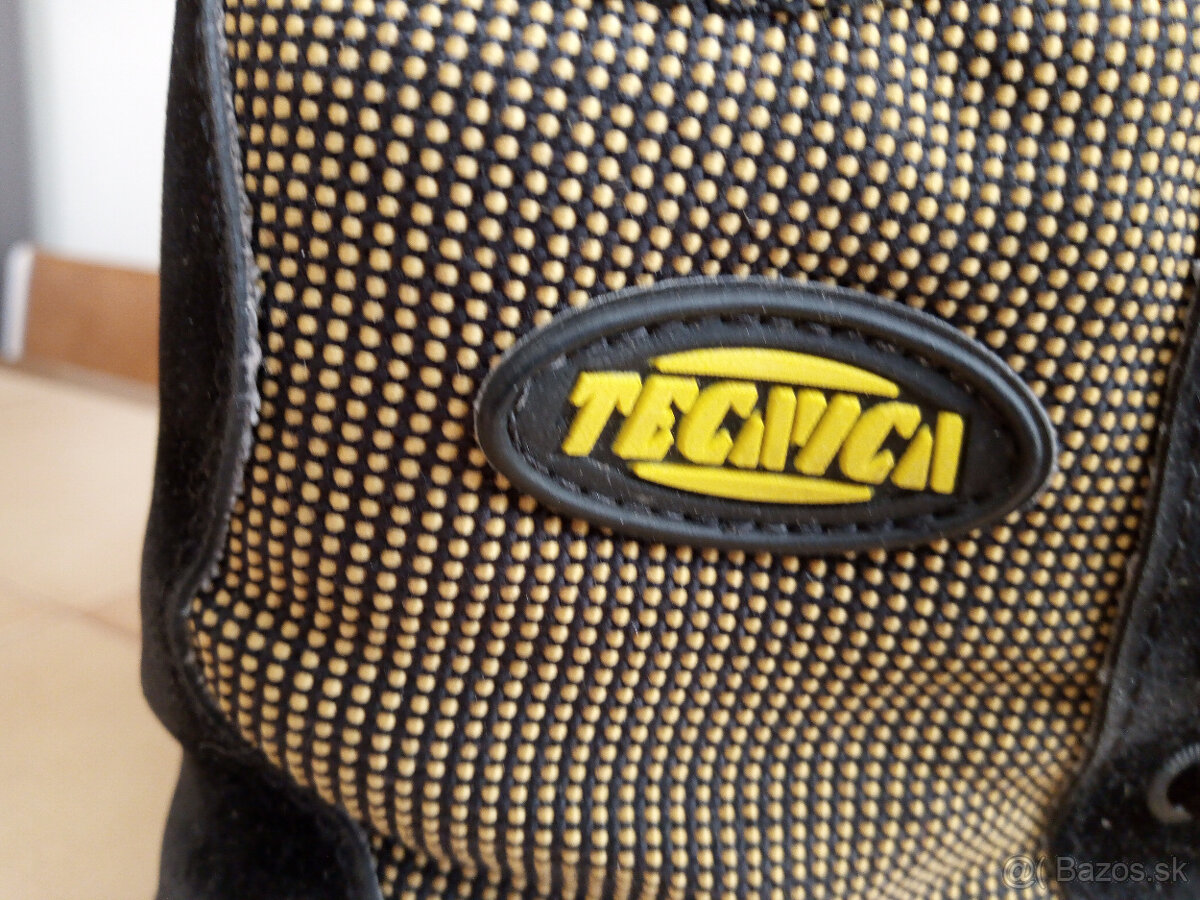 Detske snehule TECNICA. - 2