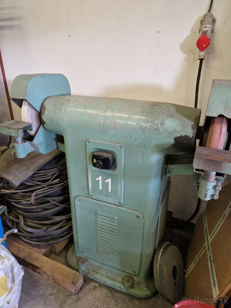 Dvojkotúčová liatinová brúska - 2