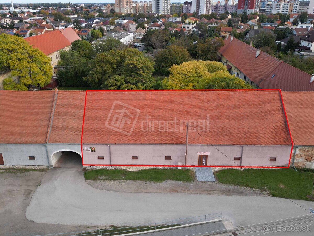 Prenájom skladové priestory v blízkosti centra Senca s… - 2