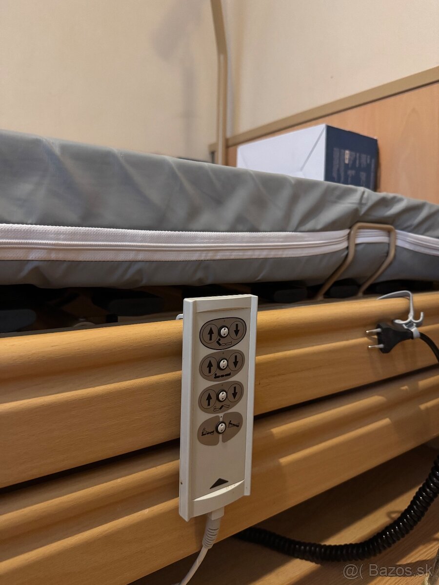 Polohovateľna posteľ - 2