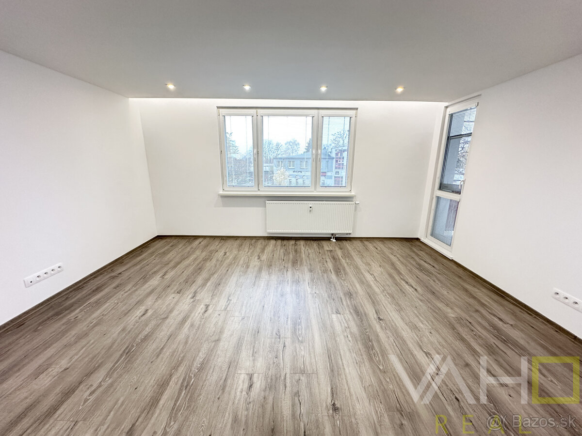 NA PREDAJ: Štýlový, kompletne zrekonštruovaný 3-izbový byt n - 2