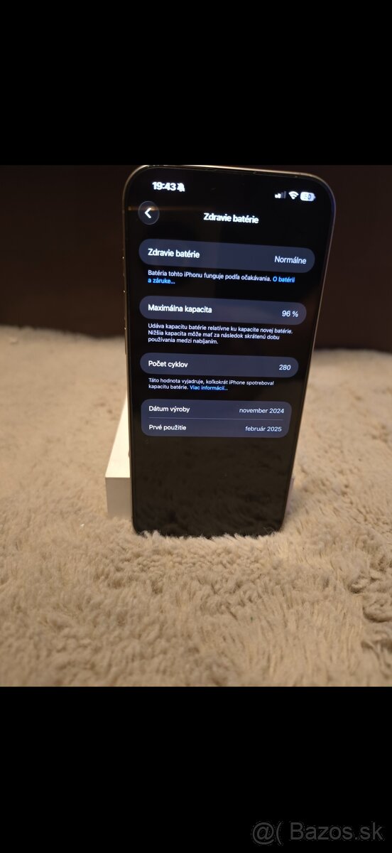 iPhone 16 pro max čítať 👍 - 2