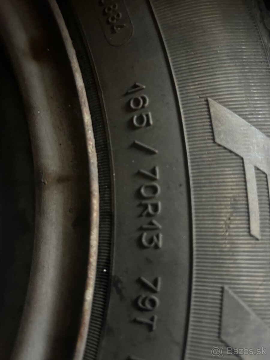 Predám zimné a celoročne pneumatiky 165/70 R13 a 175/65 R14 - 2