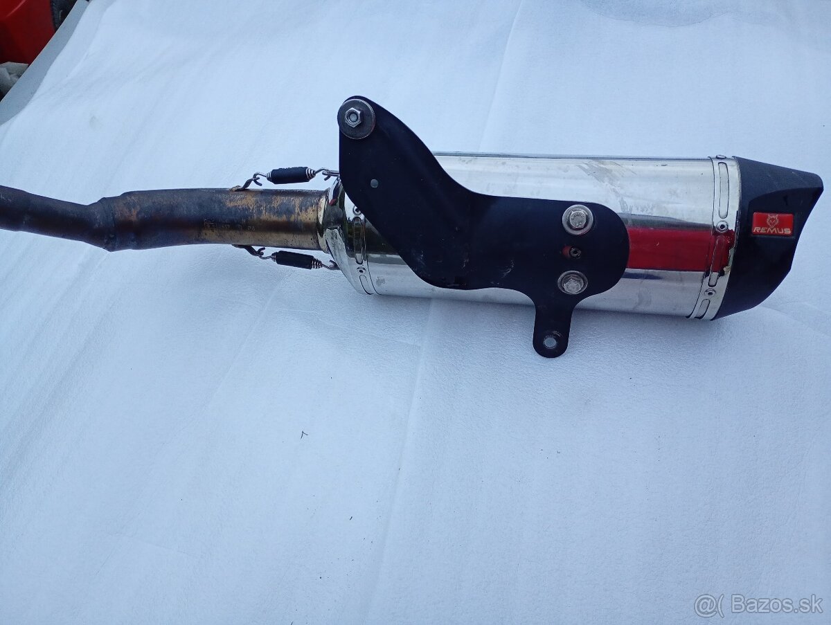 Vespa GTS 300 remus - 2