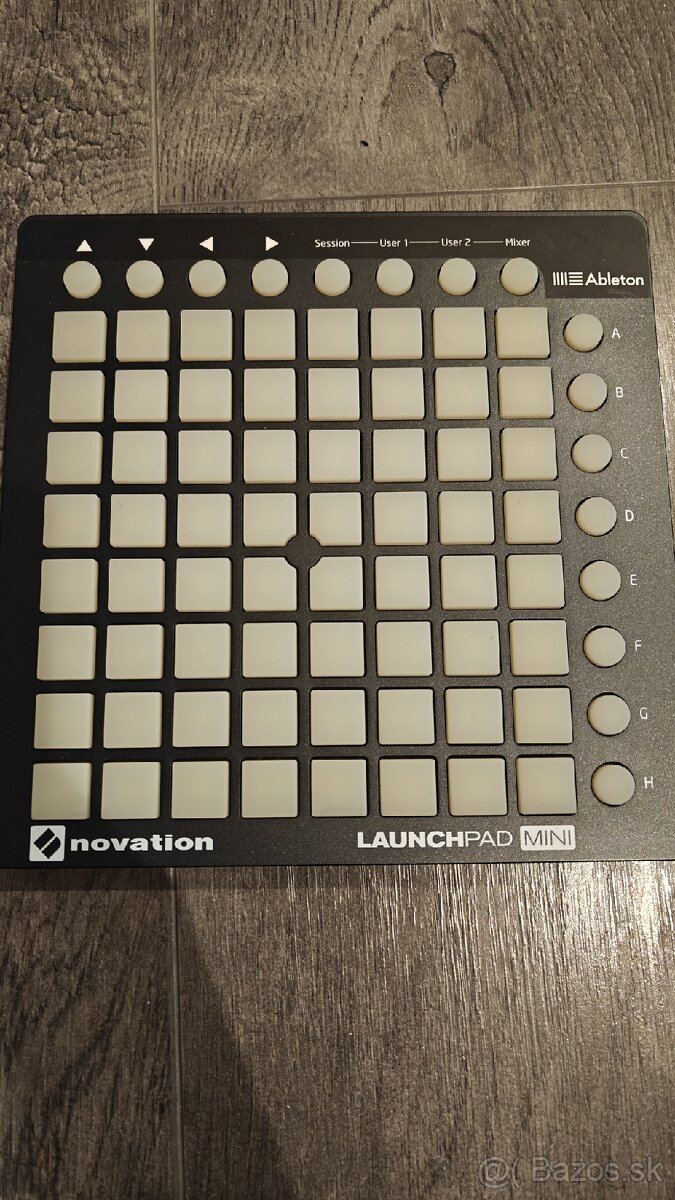 Novation Launchpad mini - 2