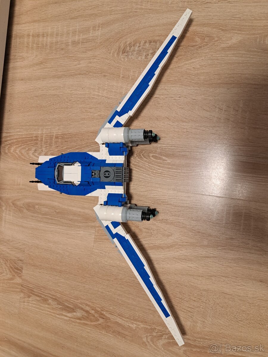 LEGO Star Wars U-wing MOC - 2