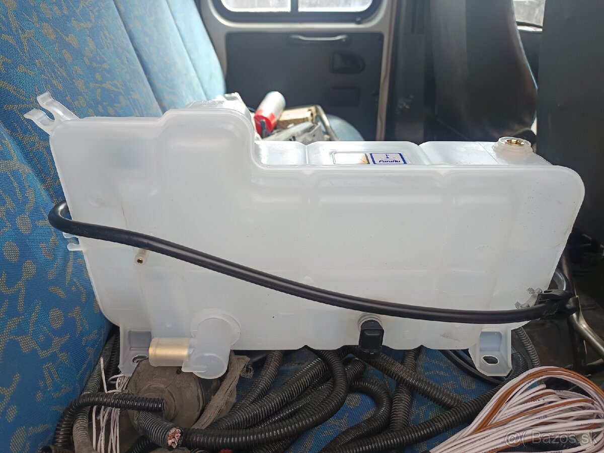 Expanzna nádoba Iveco daily - 2